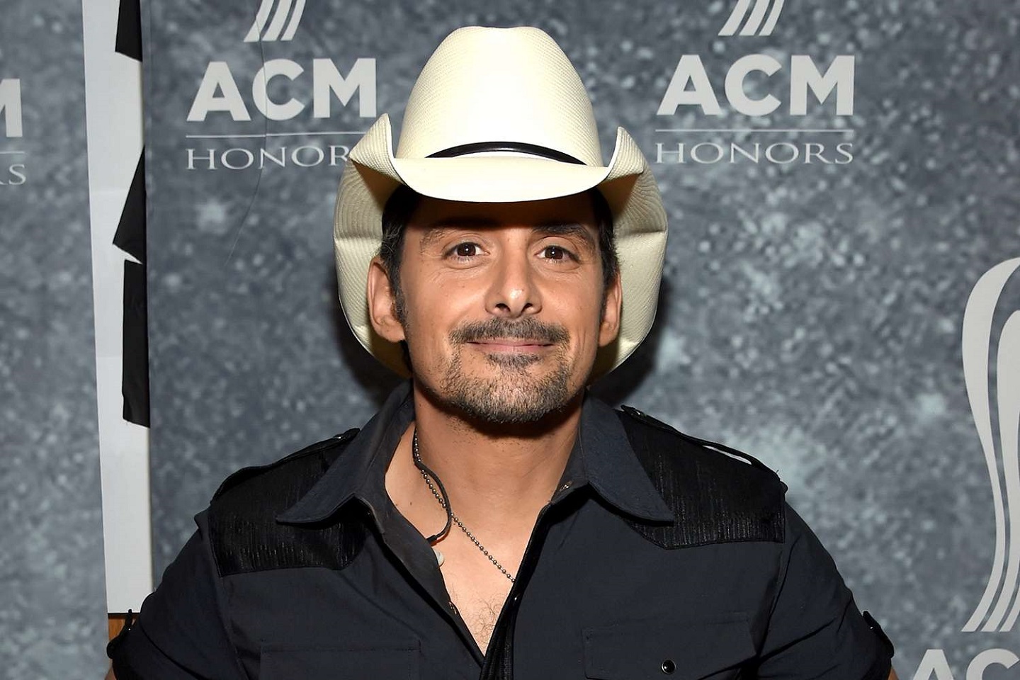 Brad Paisley Music Artist Profile